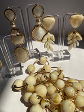 Cream & Tan Accessory Set