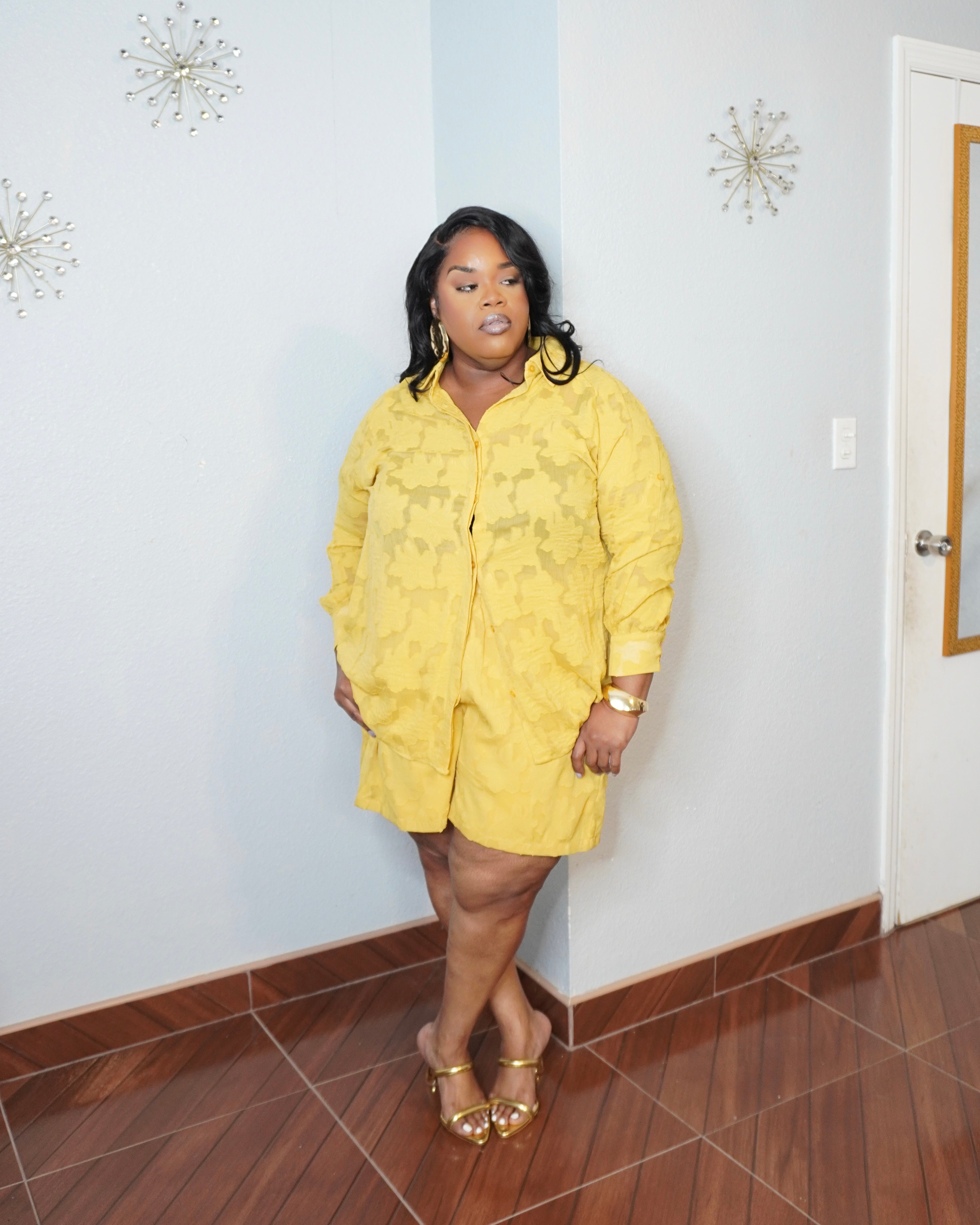 Side angle of textured button-down and shorts set