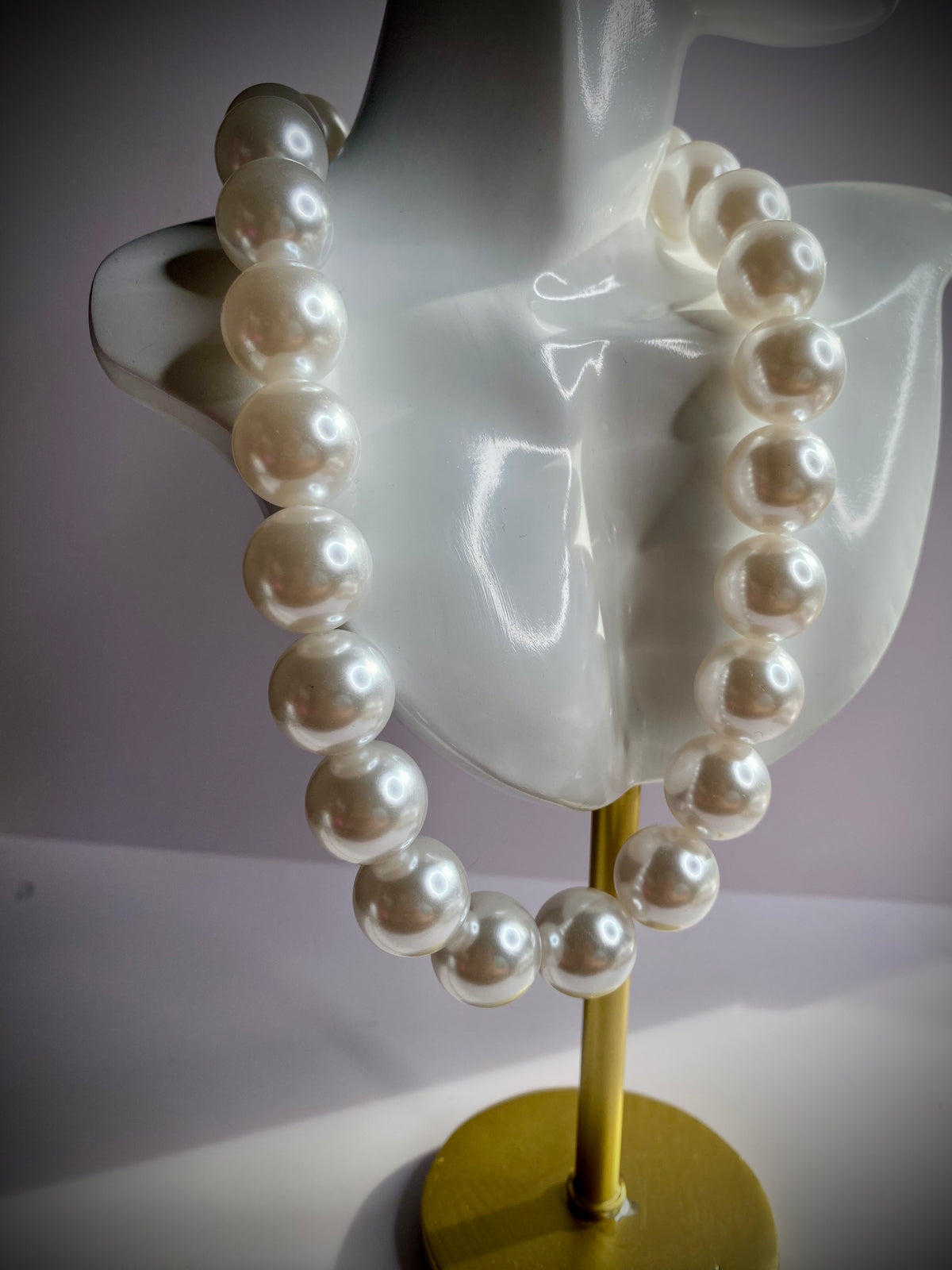 White Pearl Necklaces